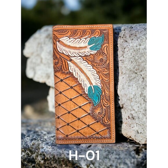 Western Ladies Bi fold Wallet Hand Tooled Painted Feathers Zippered Pocket 8"x4" - Picture 7 of 7